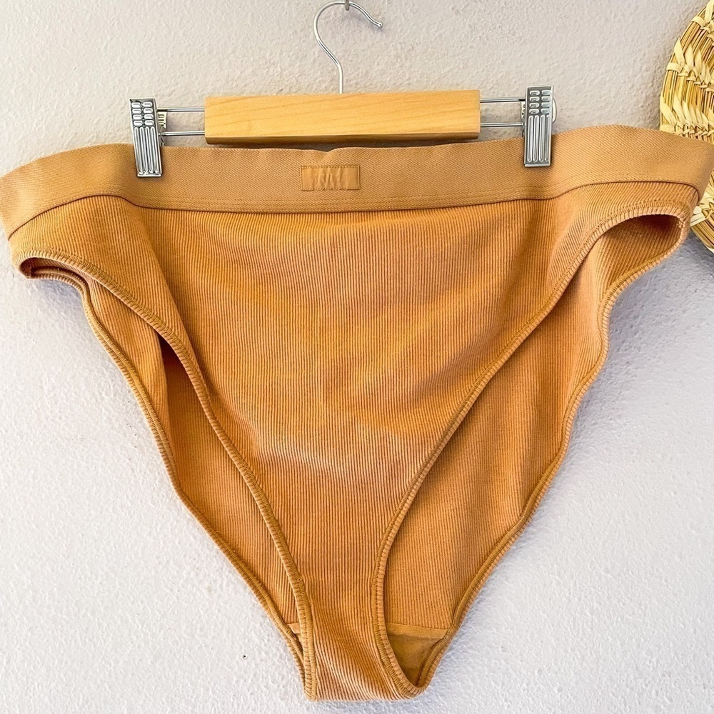 SKIMS Underwear Undie Set Size 4X - Picture 6 of 8